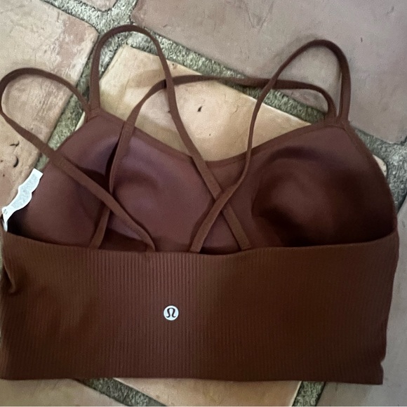 Lulu Lemon Ribbed Like A Cloud Sports Bra - Picture 3 of 6